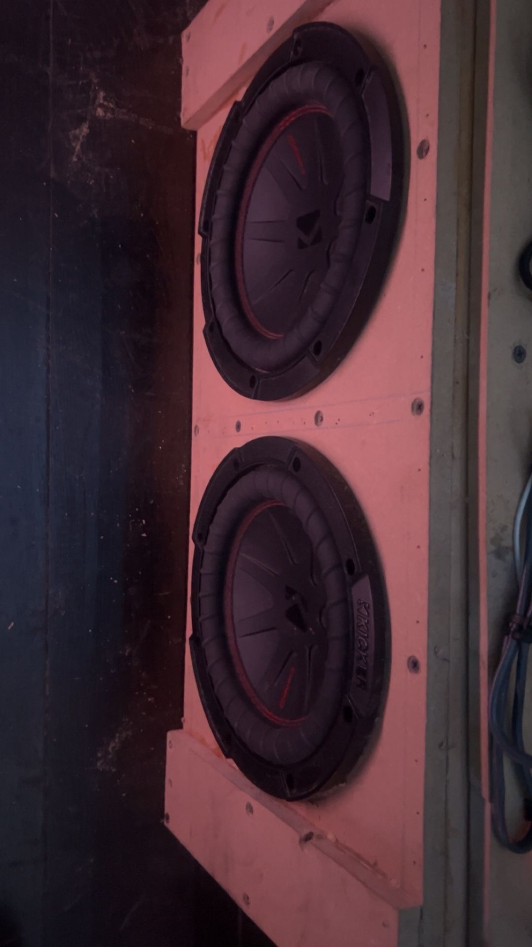 2 8 Inch Kickers
