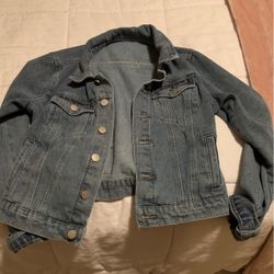 New Small Jean Jacket Fitted Goes To Hip 