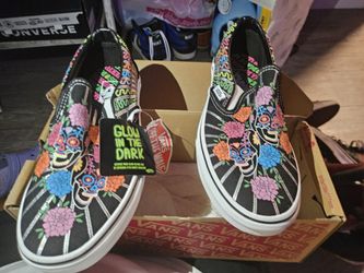 Shoes For Sale (Look At Description For Details)