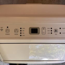 HiSense Portable Air Conditioner with Remote And Wi-Fi