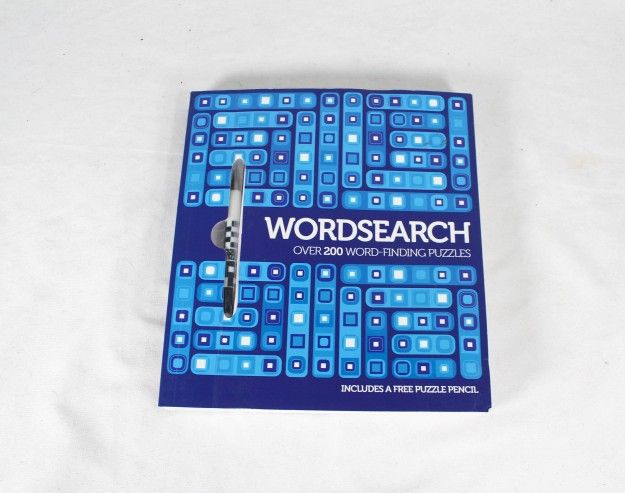 Word Search Puzzle Book – Over 200 Puzzles – Includes Free Puzzle Pencil – Used/Fair Condition