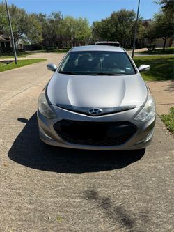 2011 Hyundai Sonata Hybrid