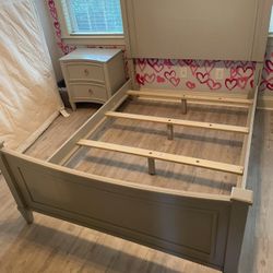 Full Size Bedroom Set
