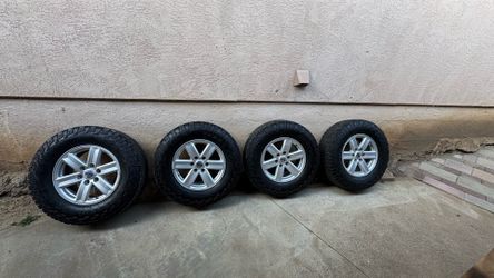 Ford F-150 OEM Wheels & Tires – Set of 4