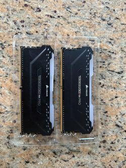 Corsair Vengeance RGB Pro 16GB (2x8GB) DDR4 3200MHz RAM Kit