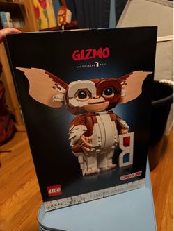 Gizmo LEGO Set