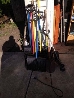 Snow shovels