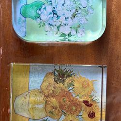 Van Gogh’s Painting Paperweight 