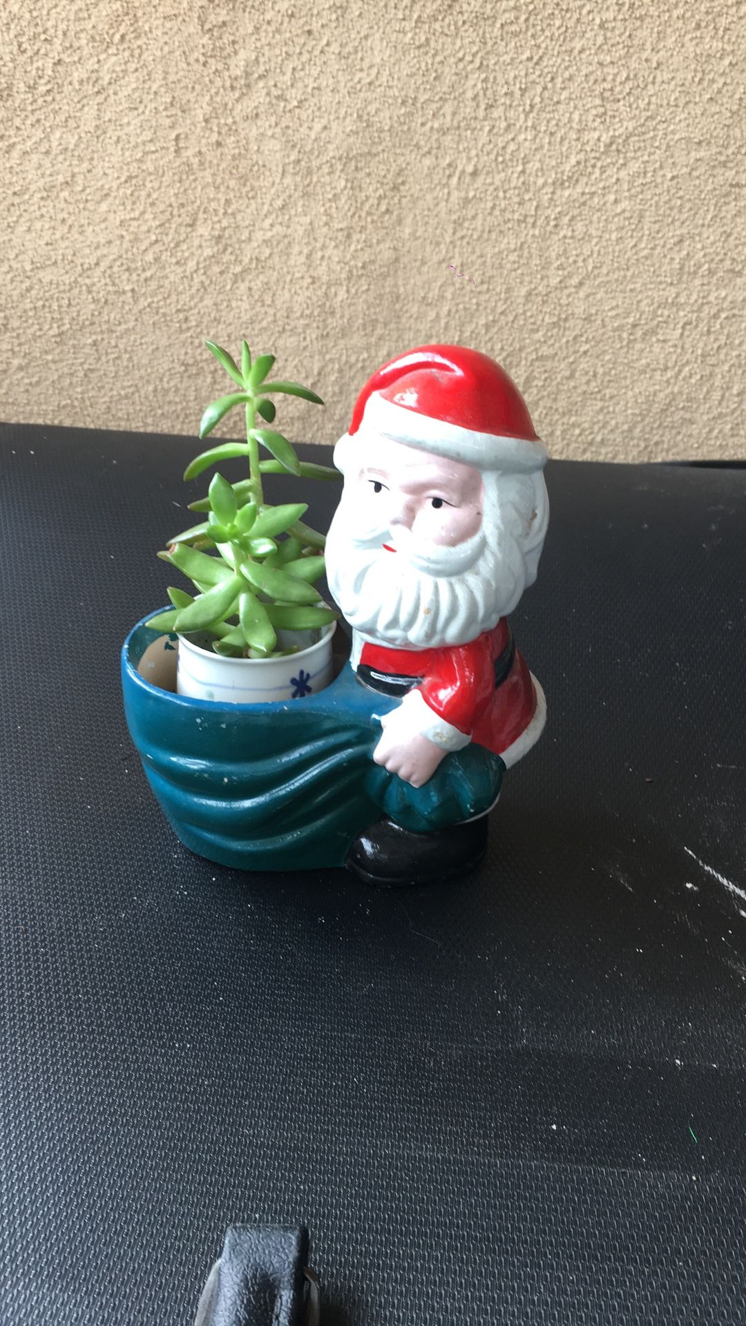 Santa Christmas Pot Ho
