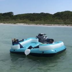 Island And Floating Mat 