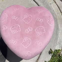 HELLO KITTY Pink Heart Vanity Ottoman Stool Makeup Chair  Plush Gold 17.5 inches in height and 15 inches in length and width, it's an ideal height to 