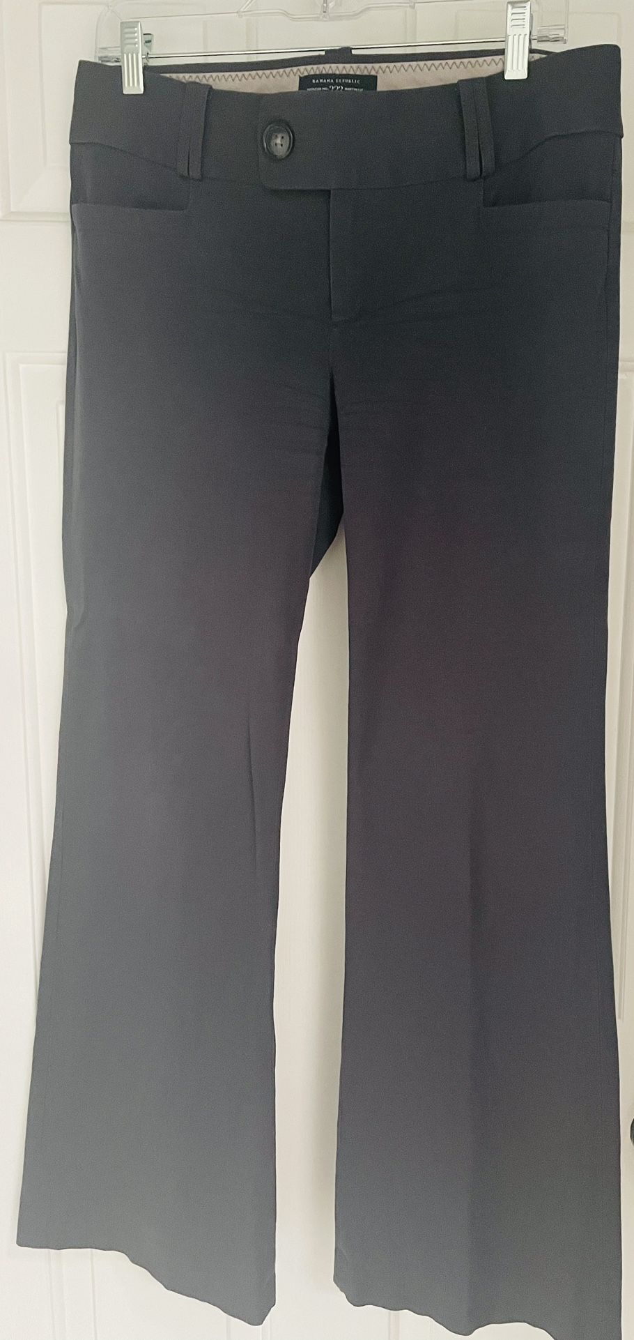 Women’s Banana Republic Martin Fit—Size 10 stretch