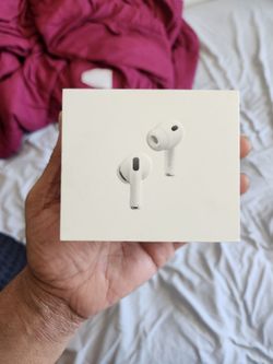 Brand new sealed air pods pro 3
