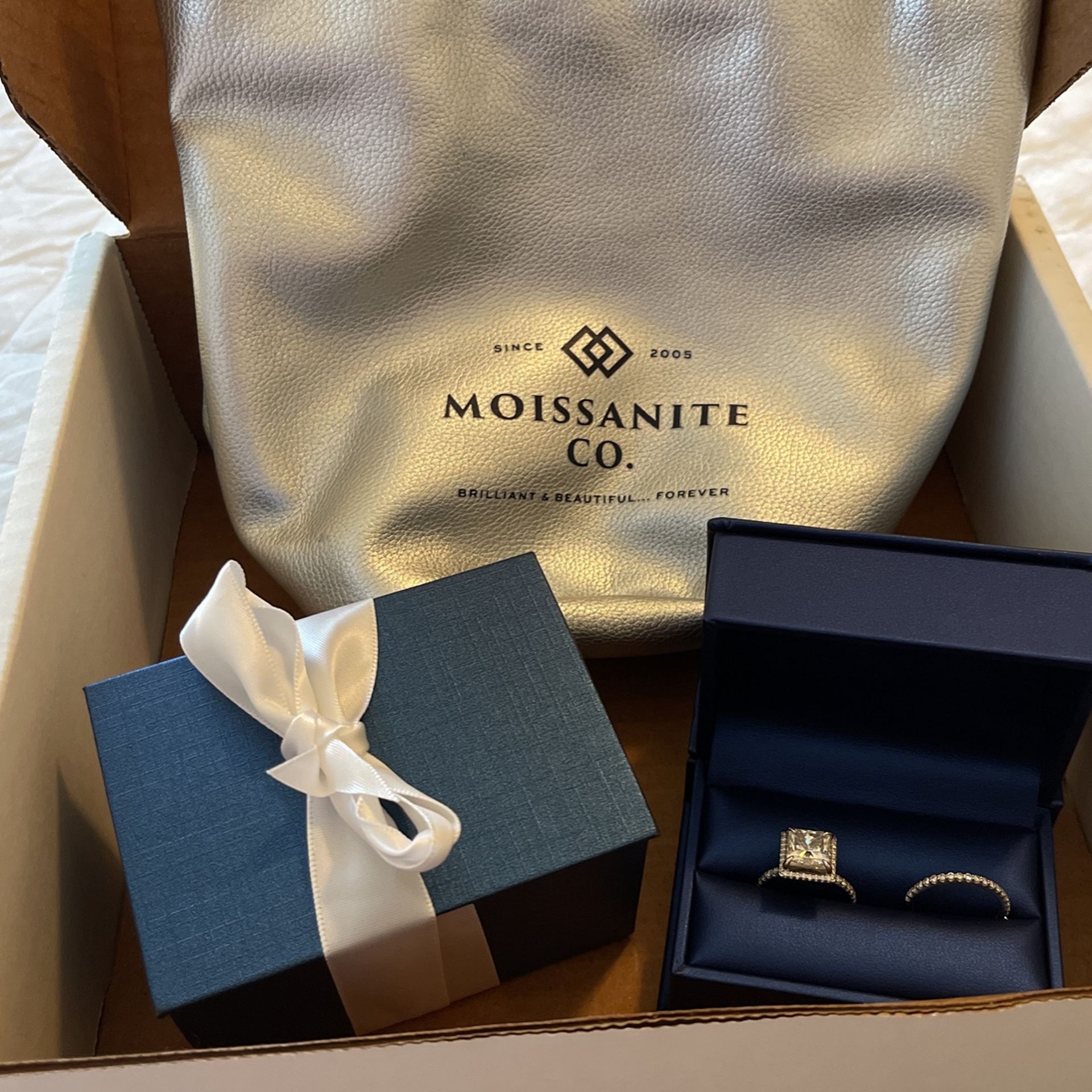 Moissanite Princess Cut Halo Wedding Ring Set