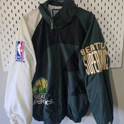 Vintage Seattle SuperSonics Shark Tooth Jacket Medium
