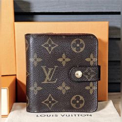 Louis Vuitton Wallet 