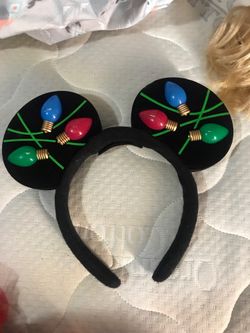 Original Mickey Mouse light up Christmas eats