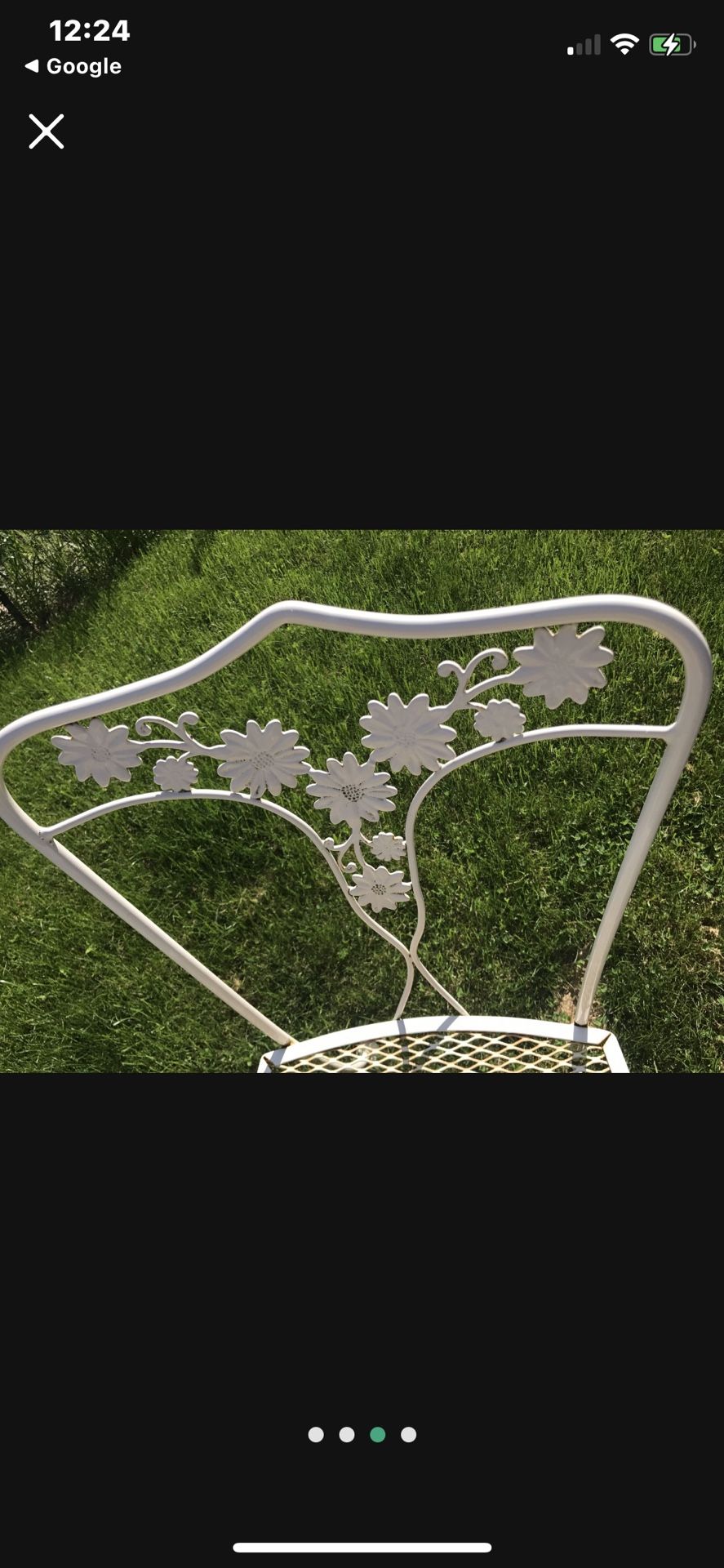 Vintage Patio Set ( Woodward daisy table )
