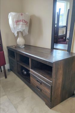 MESA PARA TV HASTA 75 PULGADAS....TV STAND