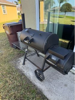 Oklahoma Joe Grill Smoker