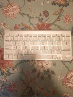 Apple Magic Keyboard 