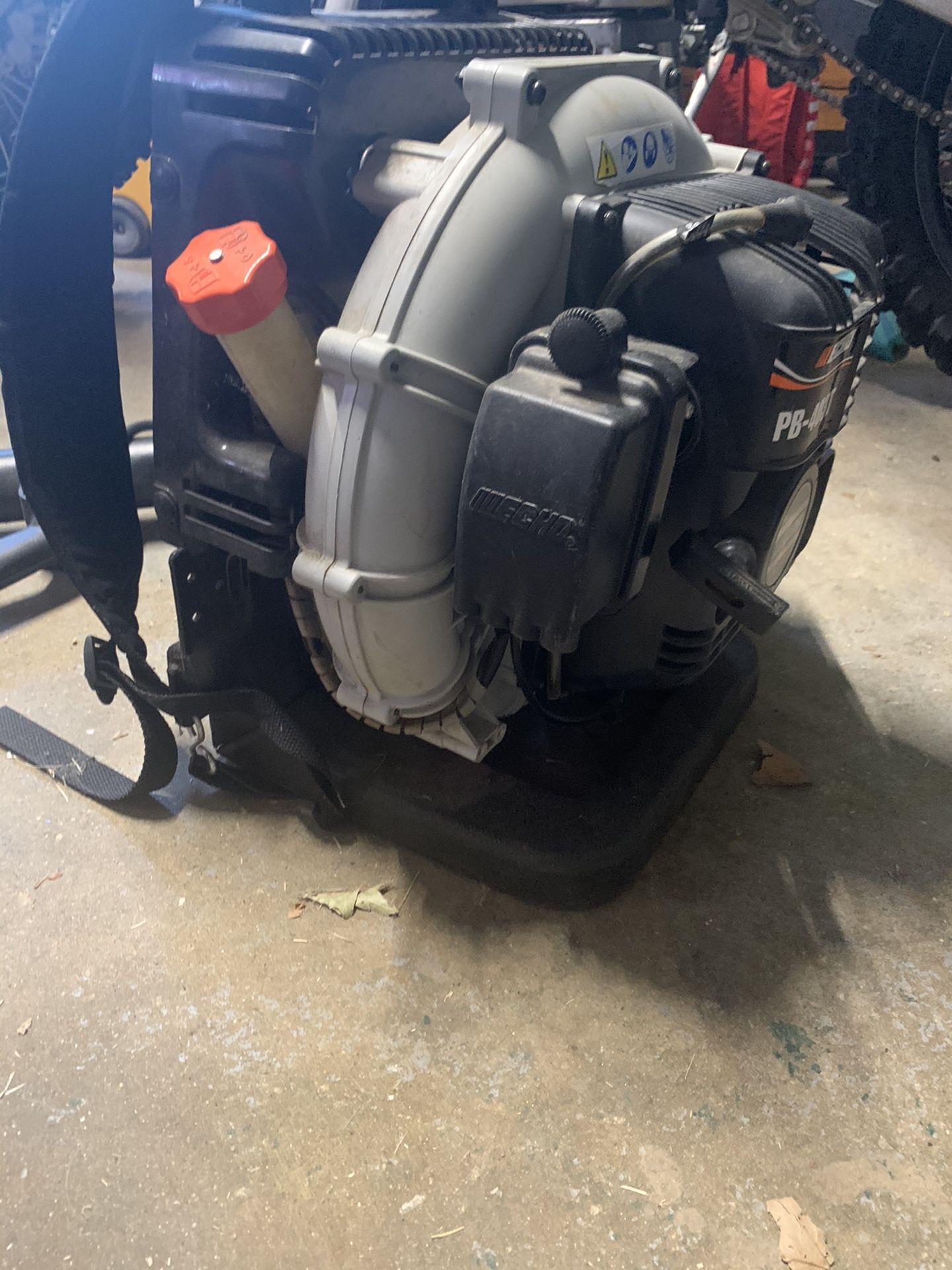 Echo PB403T Backpack Leaf Blower for Sale in Millville, NJ OfferUp