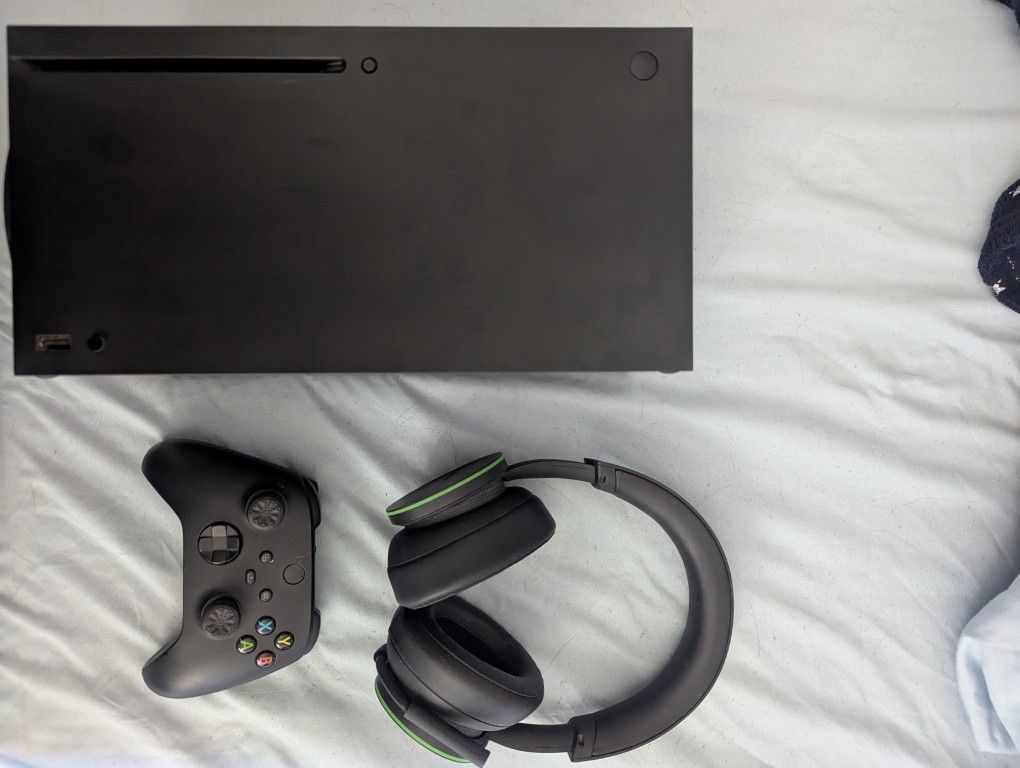Xbox X 1 Controller And Xbox wireless Headset.