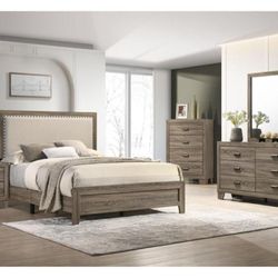 4PC QUEEN BEDROOM SET INCLUDED QUEEN BED, ONE NIGHTSTAND DRESSER AND MIRROR NEW IN THE BOX 