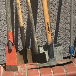 Husky and mixed tools for sale