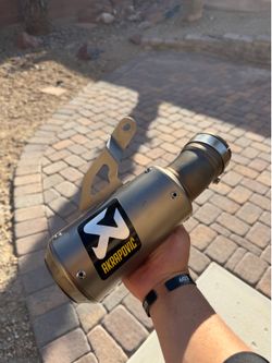 BMW s1000rr akrapovic gp shorty