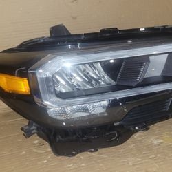 2019 2020 2021 2022 2023 Toyota Tacoma Right Headlight Full LED OEM 