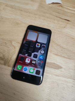 Iphone 7 32gb  unlock any sim