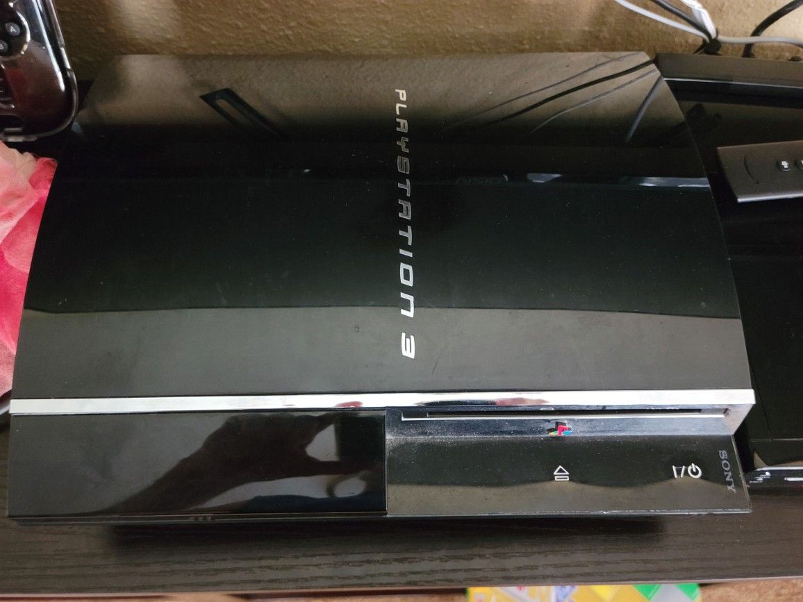 PS3 Bundle With 4 Controllers And 32 Games