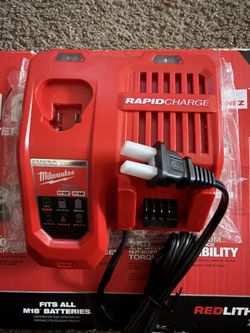 M18/M12 Rapid Charger Milwaukee