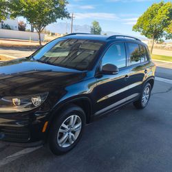 2015 Volkswagen Tiguan 2.0  R-Line Sport