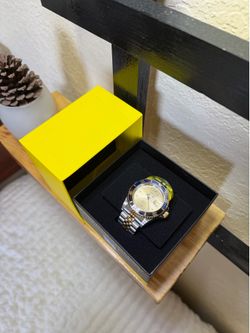 Invicta Pro Diver Automatic 42mm Two-Tone Gold Dial Blue Bezel (29181)