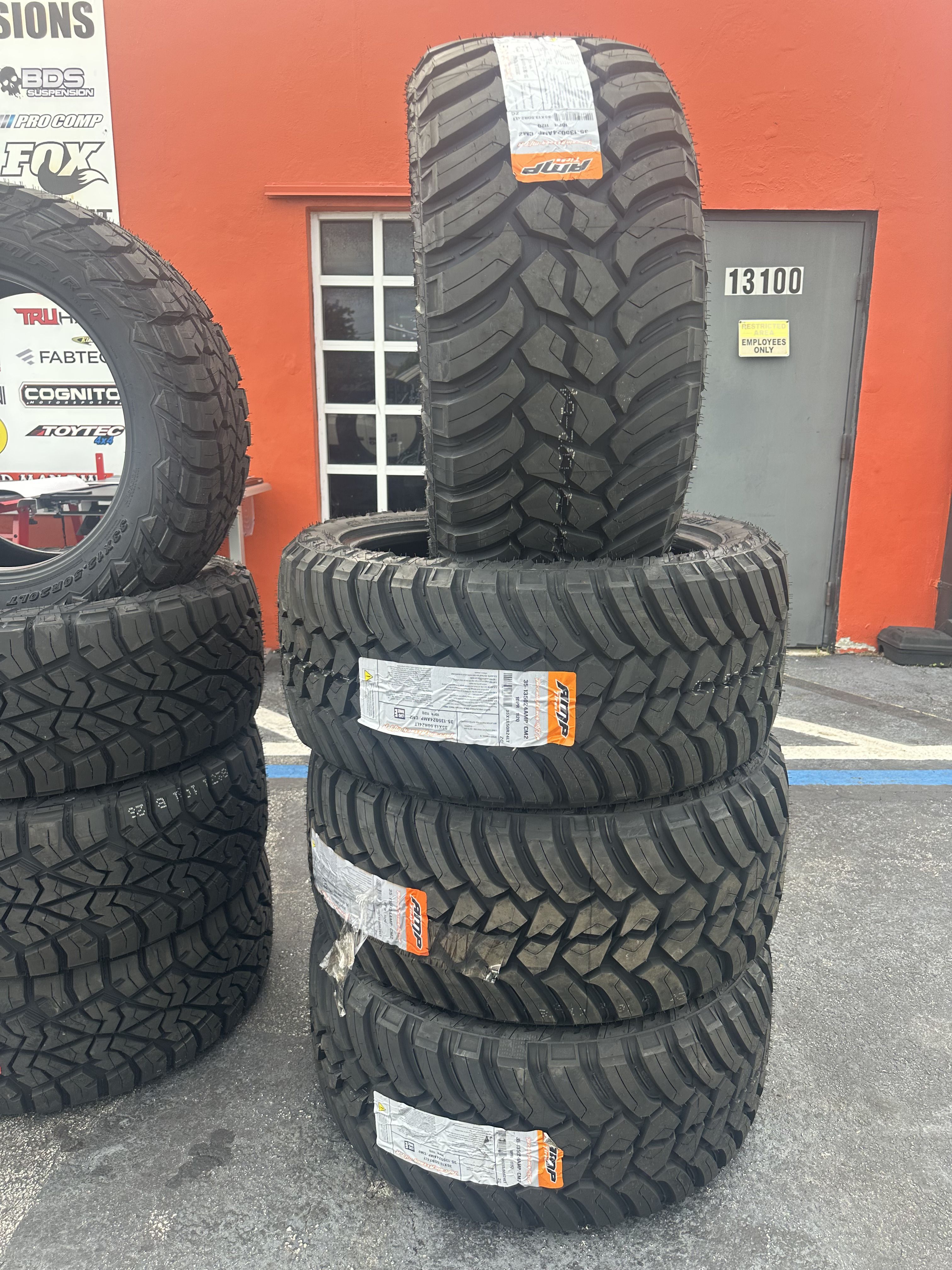 NEUMATICOS / TIRES AMP R24 MT