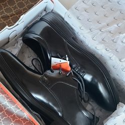 Brand New Boys DRESS SHOES size 6