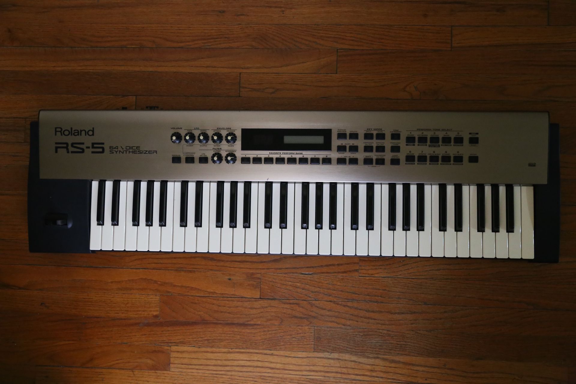 Roland RS-5 Synthesizer Keyboard