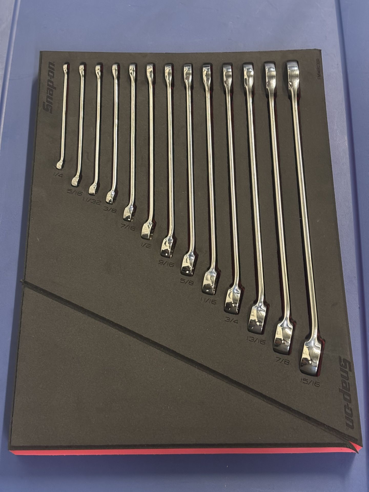 Snap-on Tools 13 pc 12-Point SAE Flank Drive® Plus Combination Wrench Set with PRO-FI™ Organization (1/4–15/16"