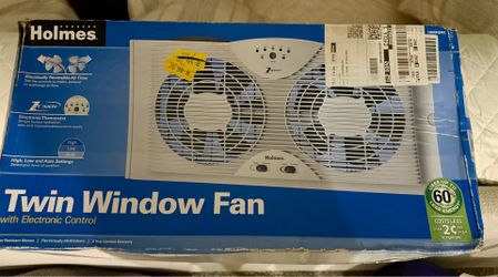 Holmes HAWF2043 Dual Blade Twin Window Fan with One Touch Thermostat