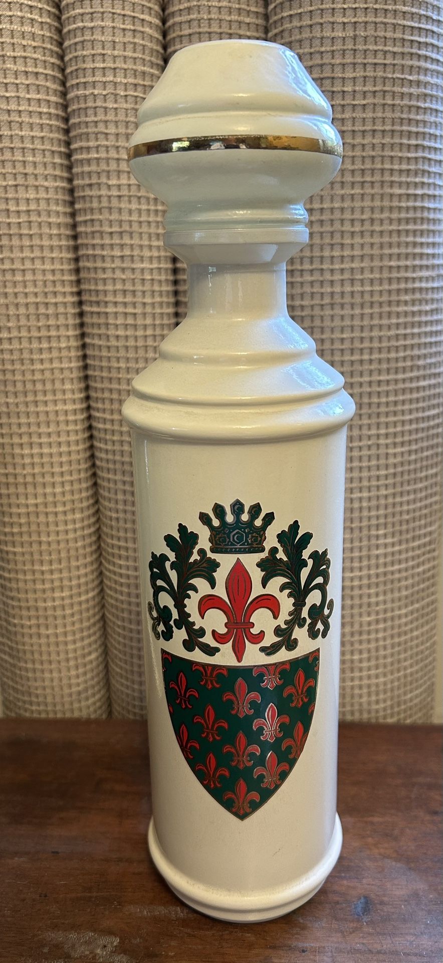 Beautiful Vintage Decanter