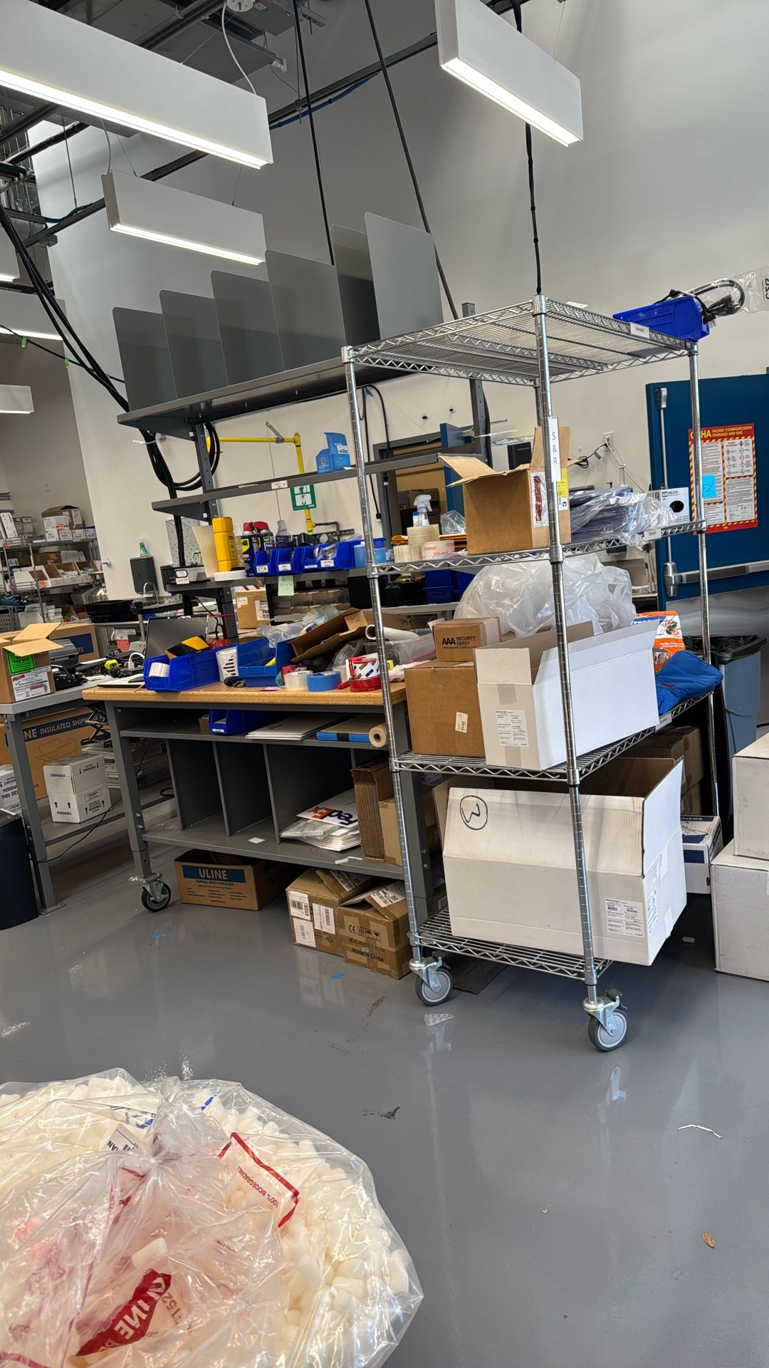 Uline Packing station H-7630 With H-7632