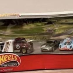 Hot Wheels Car Culture Premium Collector Set 