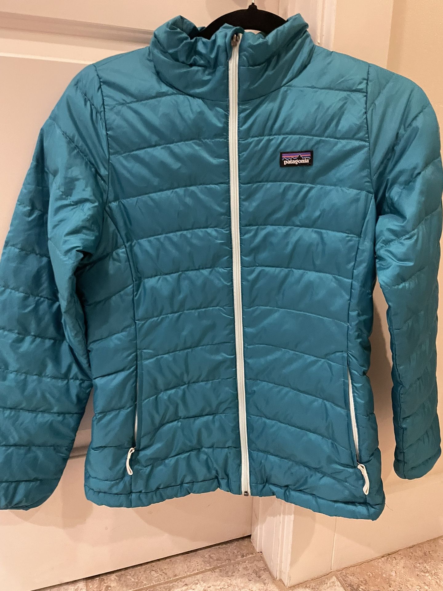Patagonia Woman Small Size Jacket