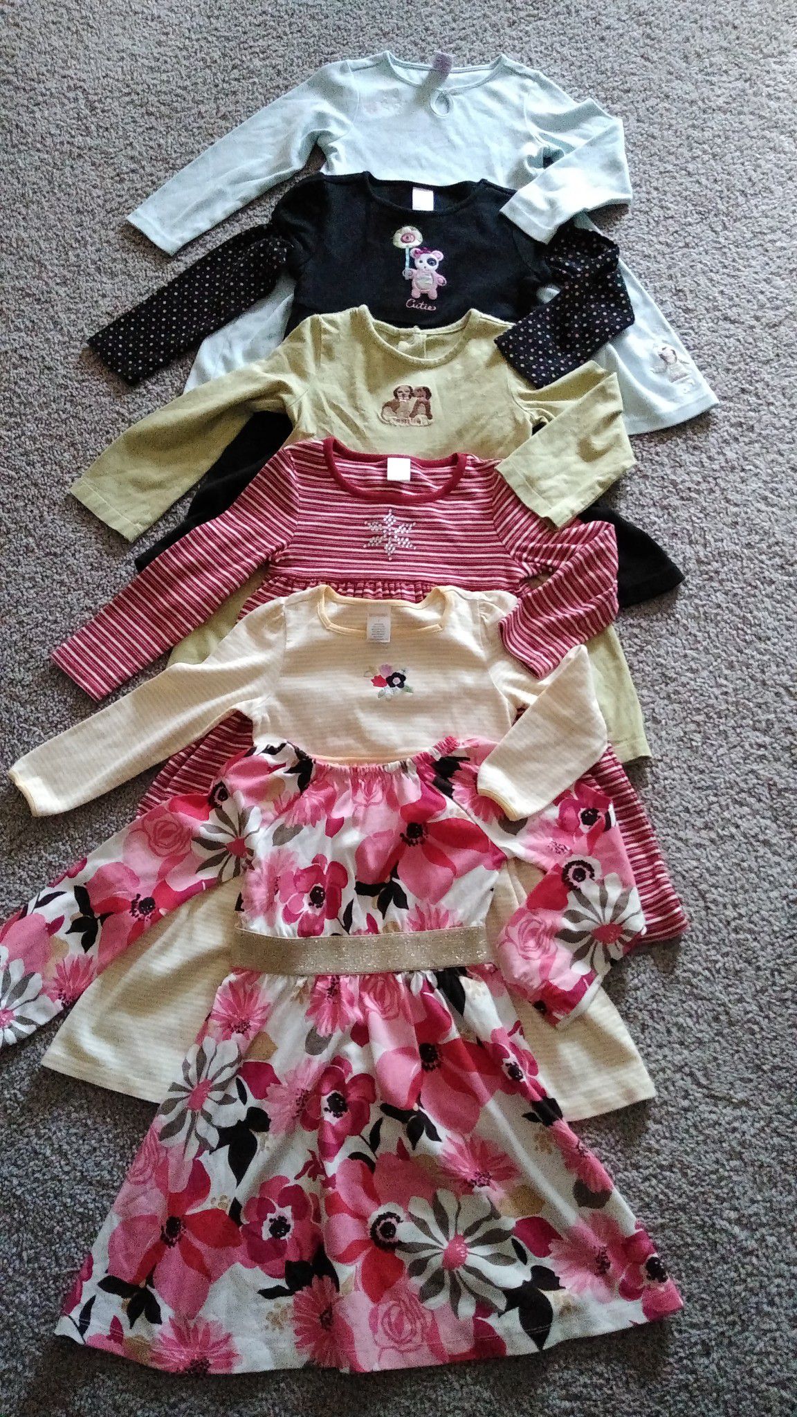 6 Cute Gymboree Dresses , toddler size 5 ( excellent condition ) price for all