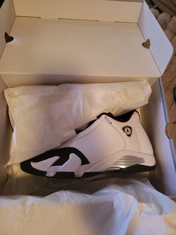 Jordan 14 black toe  size 10