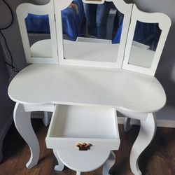 Kids Vanity