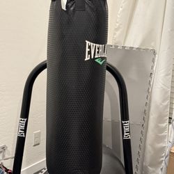 Boxing - Punching Bag And Stand 