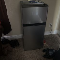 Refrigerator With A Freezer Both Work Very Well. Freezer Is Amazing.